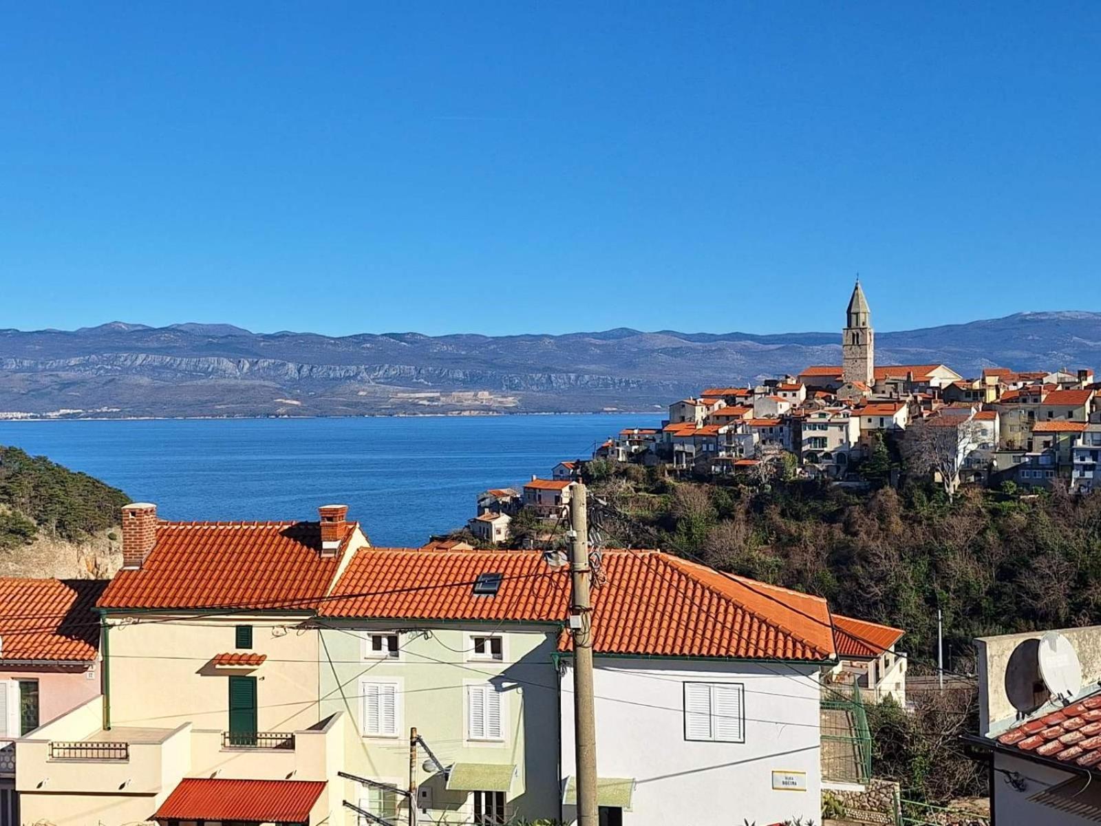 Apartmani Marin1 Vrbnik Exterior photo